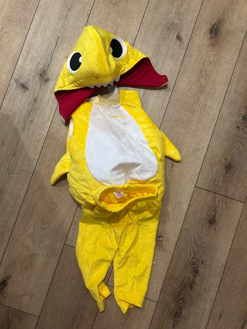 Baby Shark Halloween costume